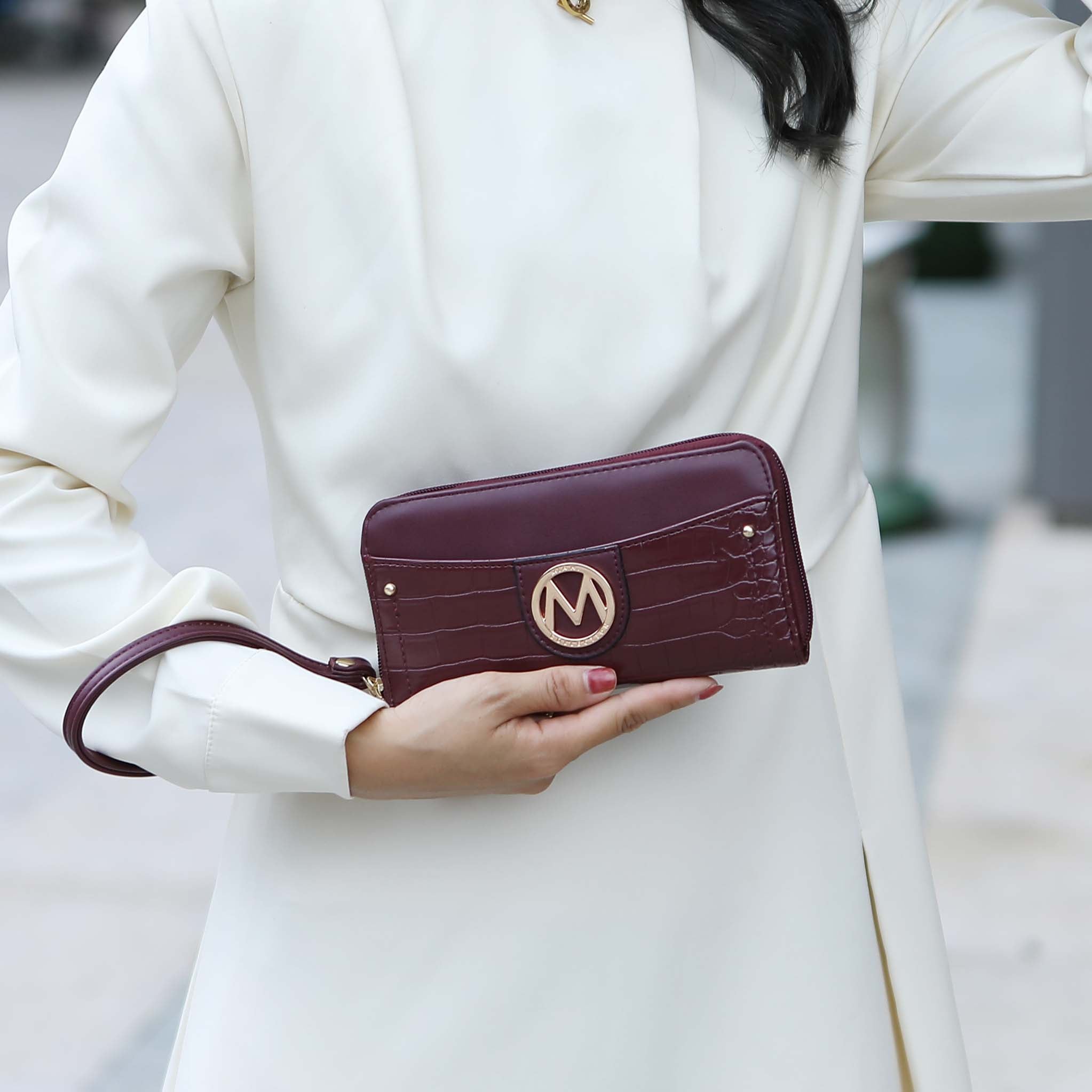 Nora Shoulder Bag