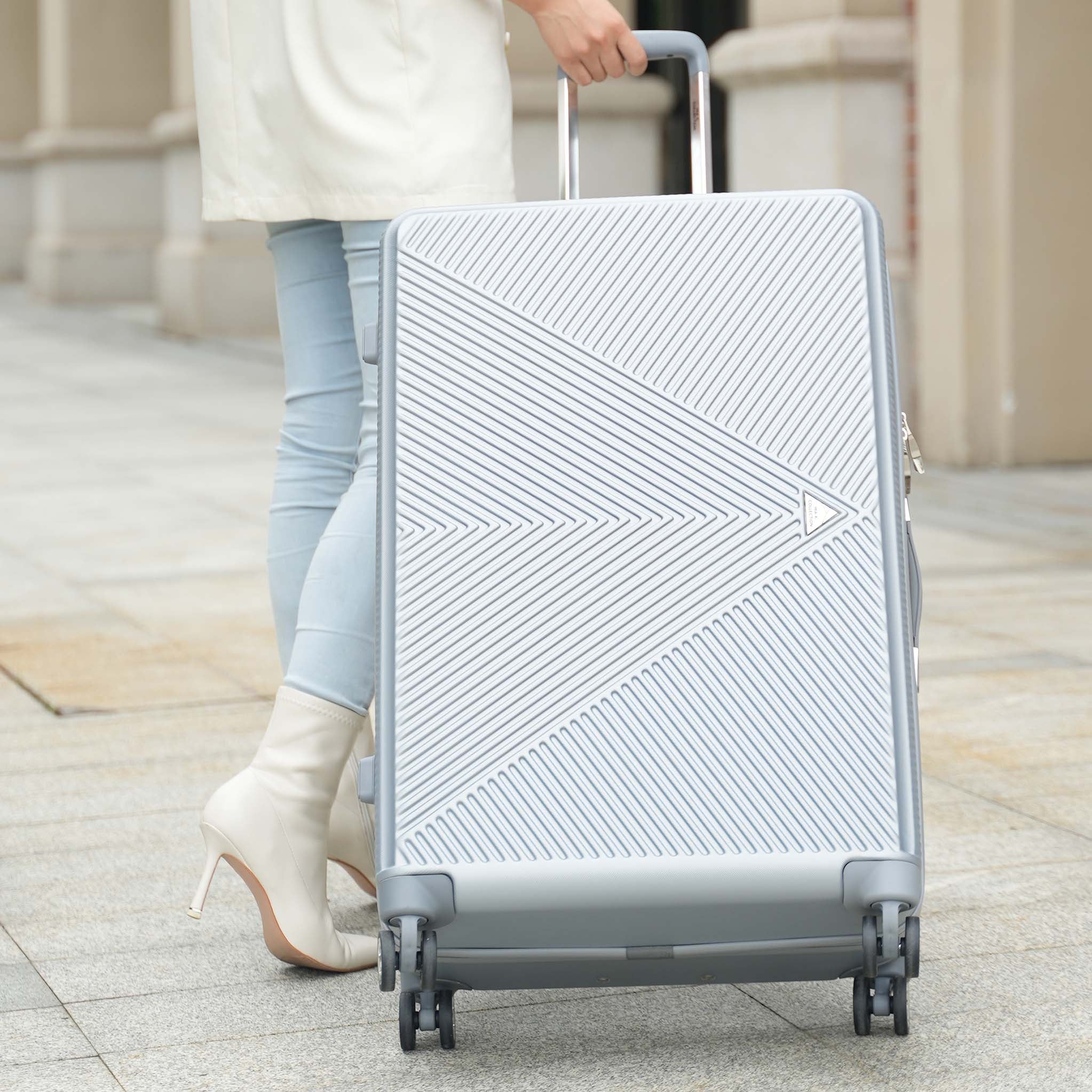 Felicity Extra Large Spinner Luggage