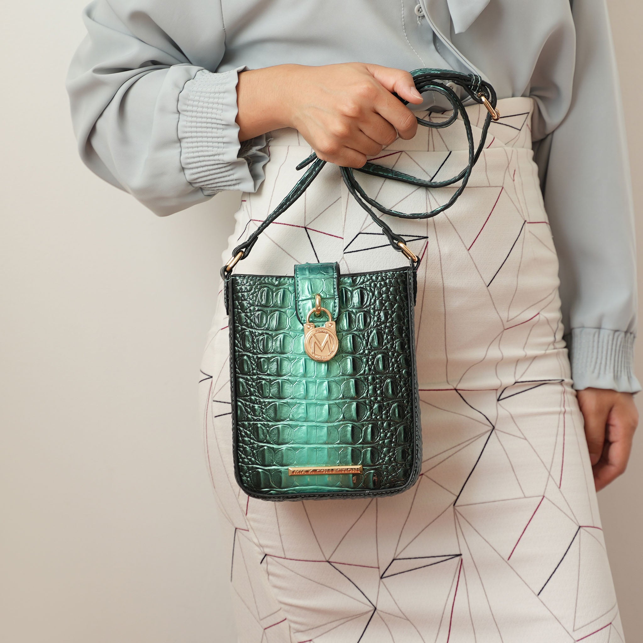 Avery Croc Crossbody Bag