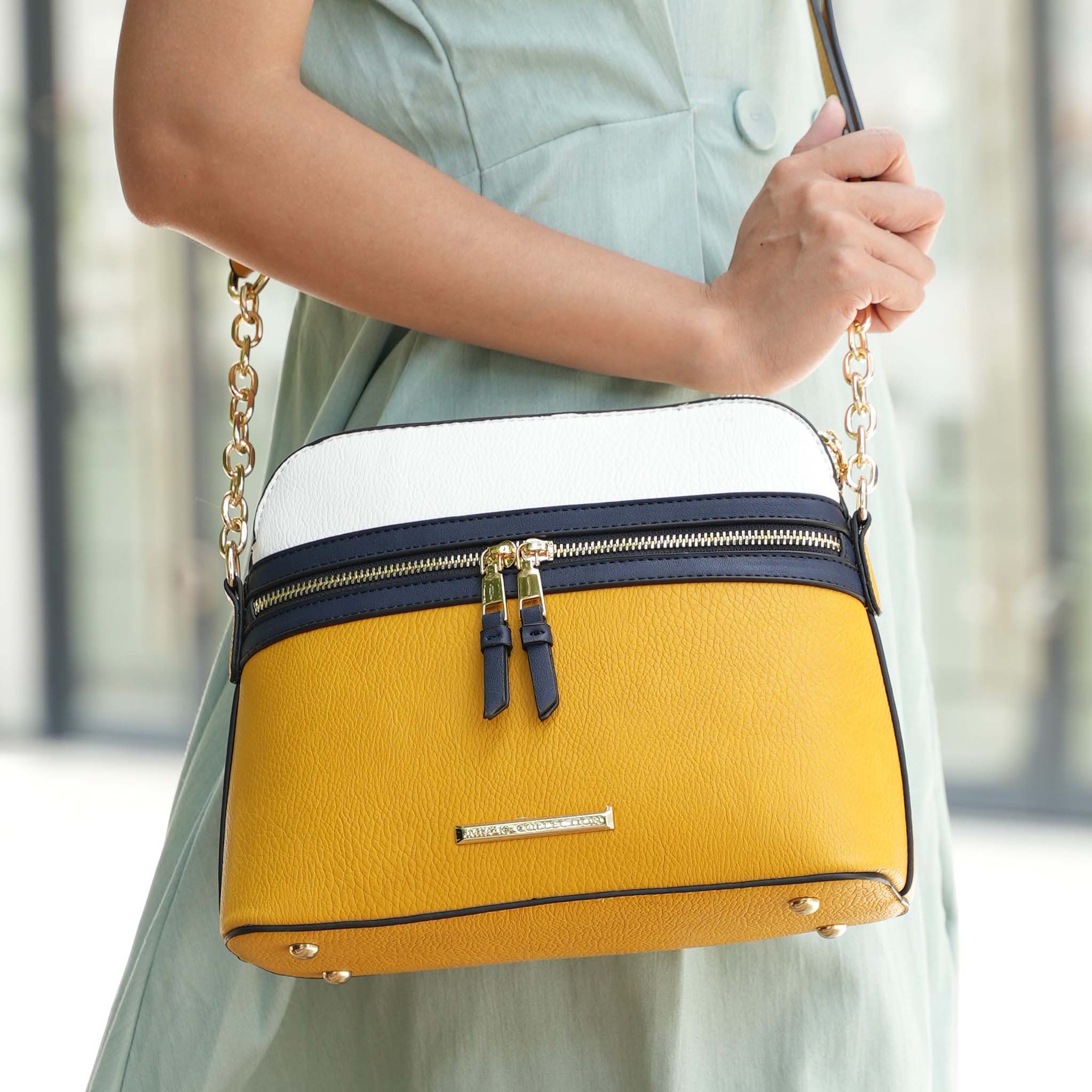 Karelyn Crossbody Bag