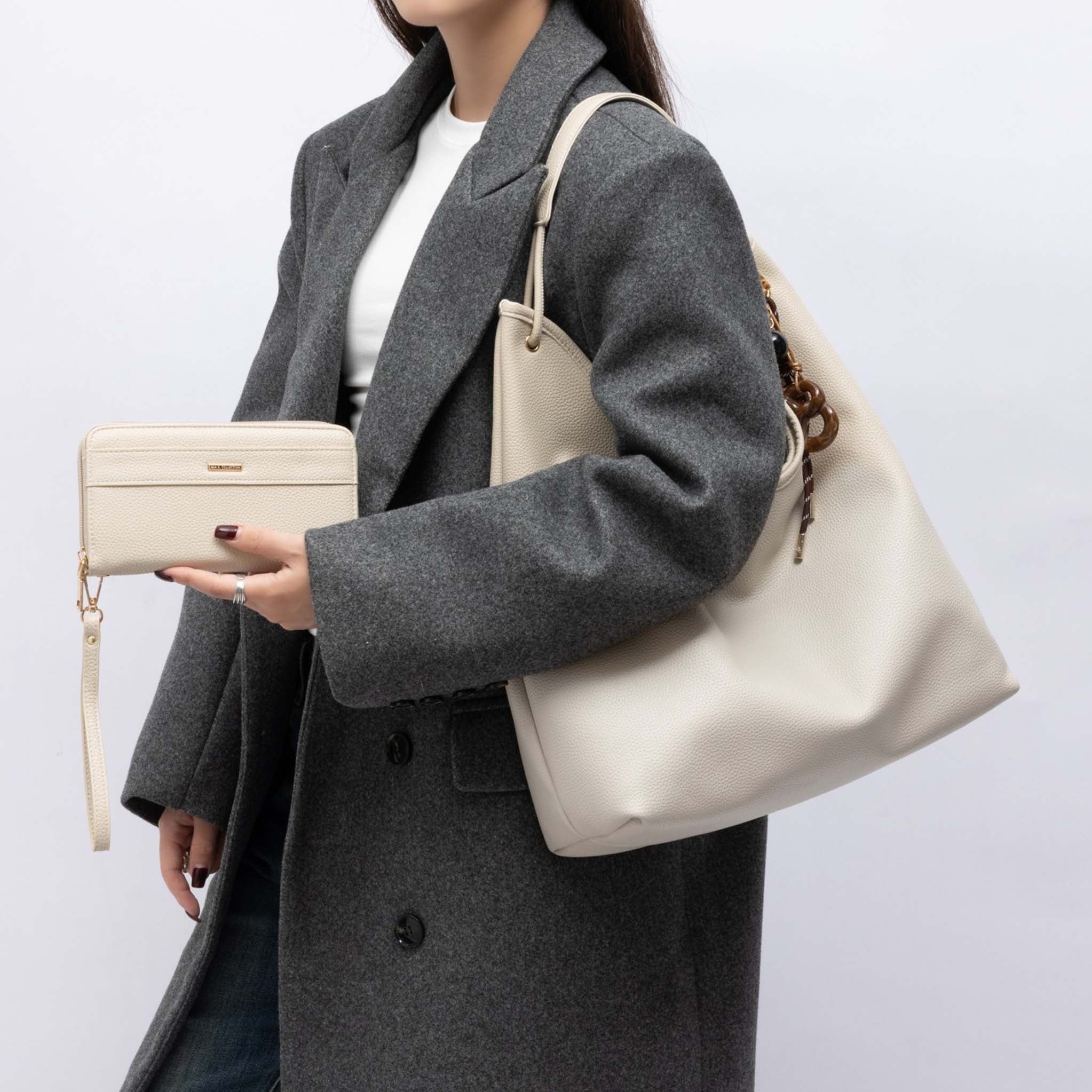Eloa Hobo Bag with Wallet