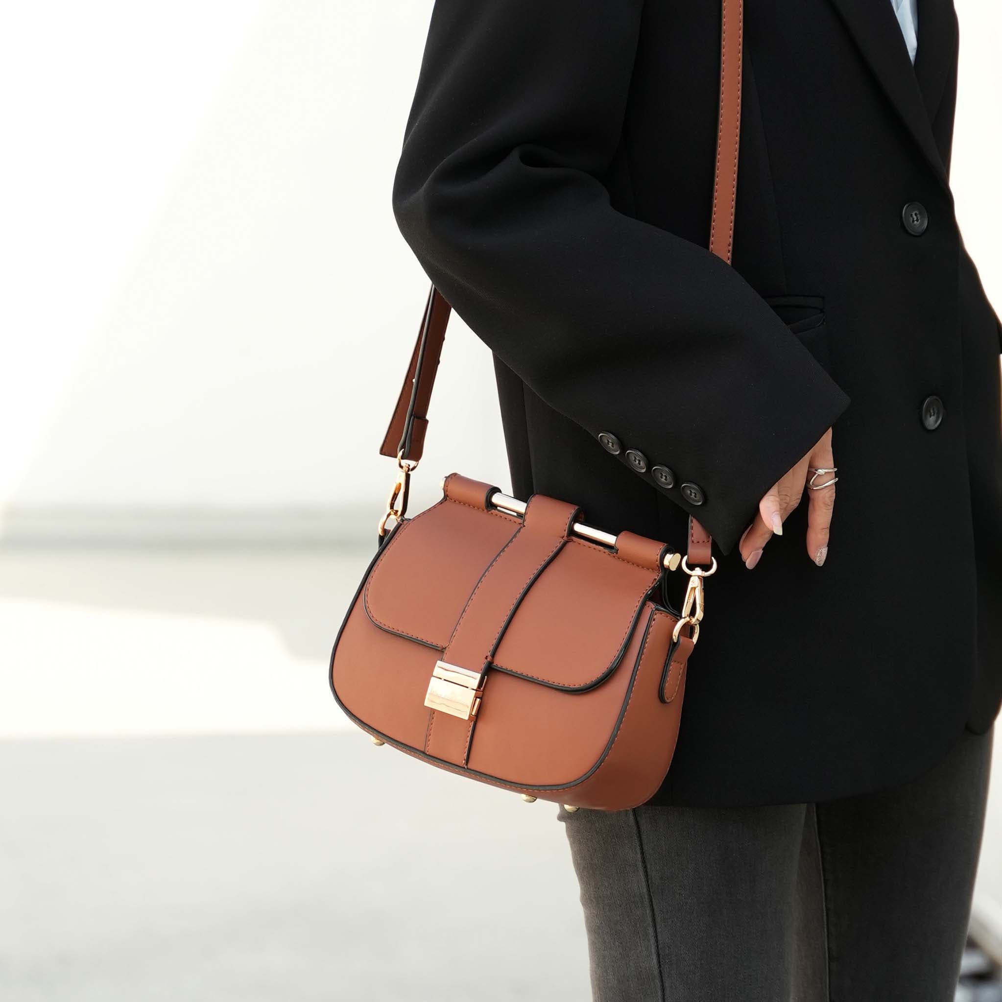 Londyn Crossbody Bag