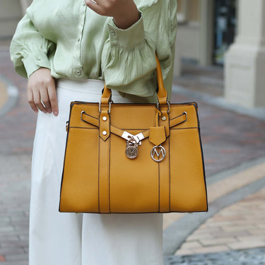 Christine l Shoulder and Wallet Set