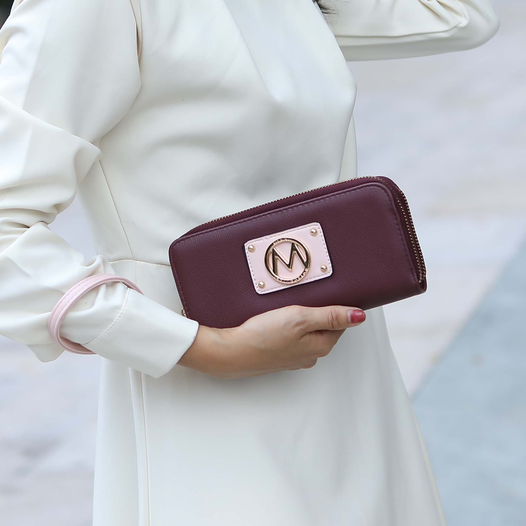 Darla Wallet and Travel Set
