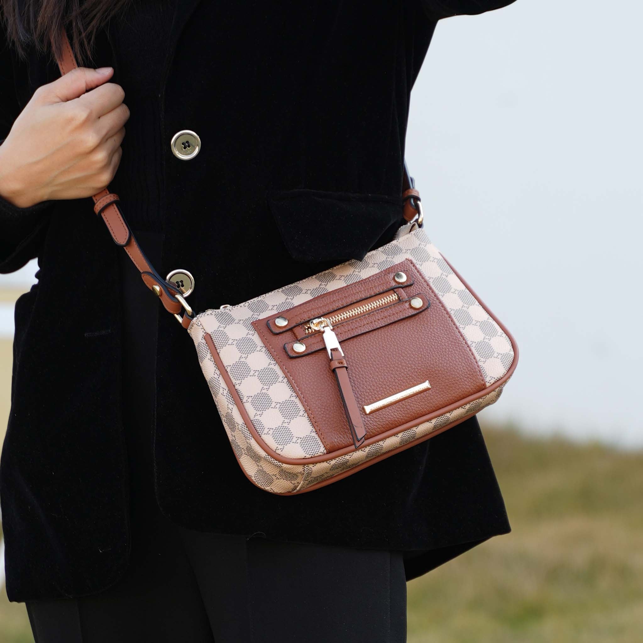 Essie Crossbody Bag