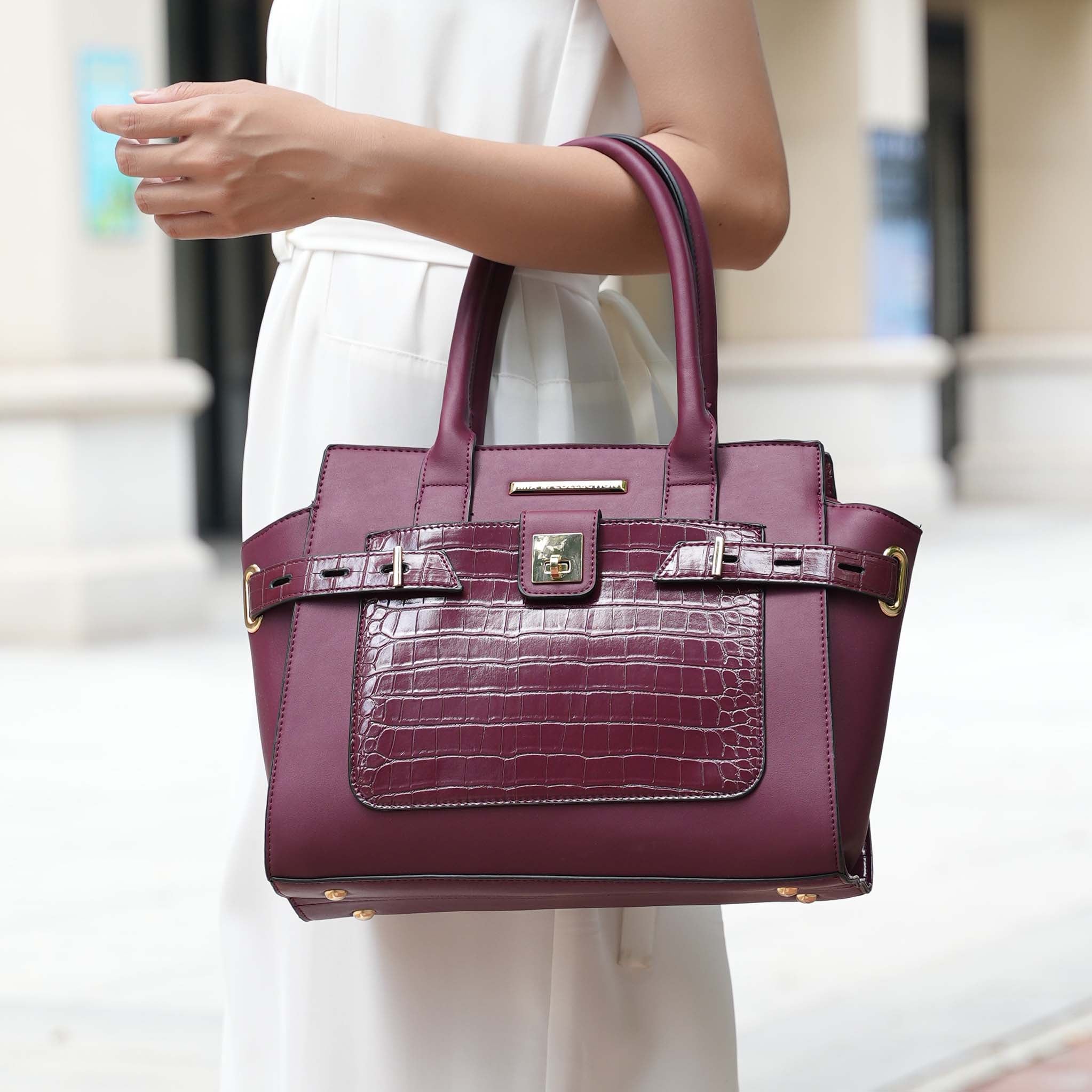 Isla Shoulder Bag and Set