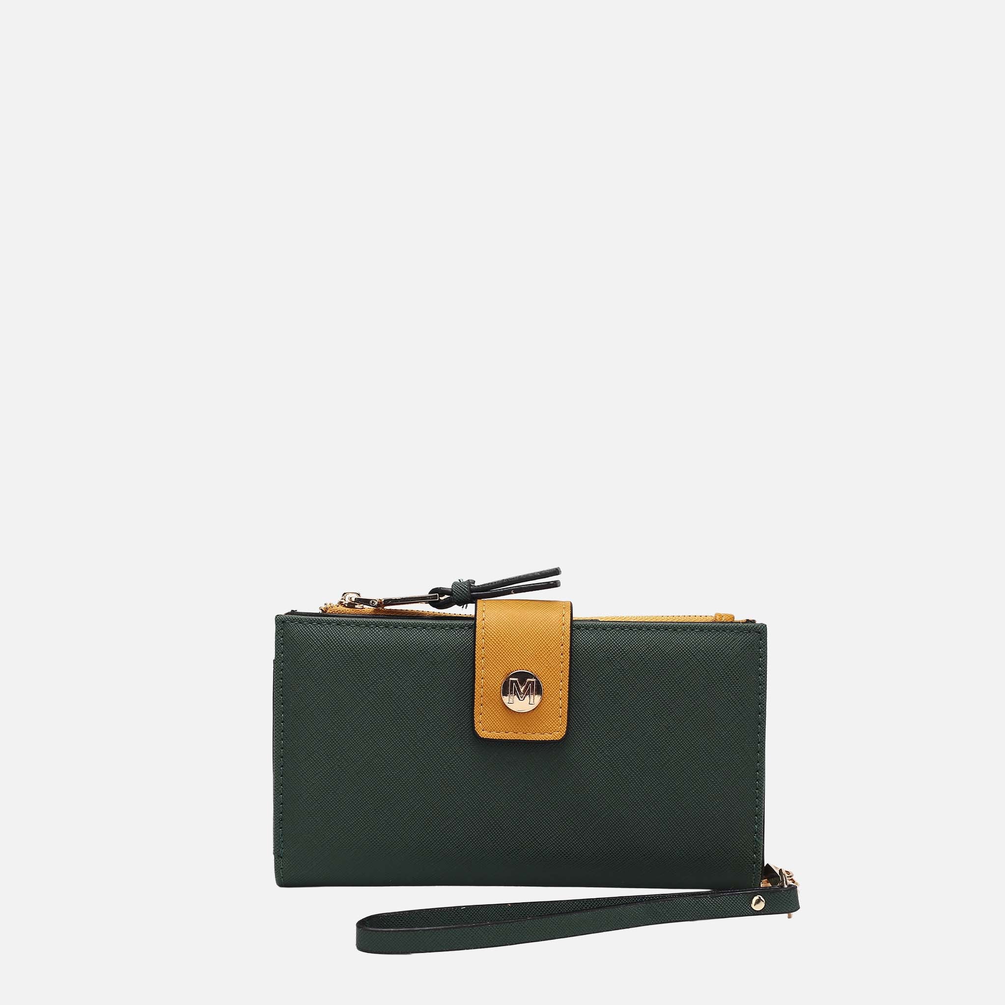 Solene Wristlet