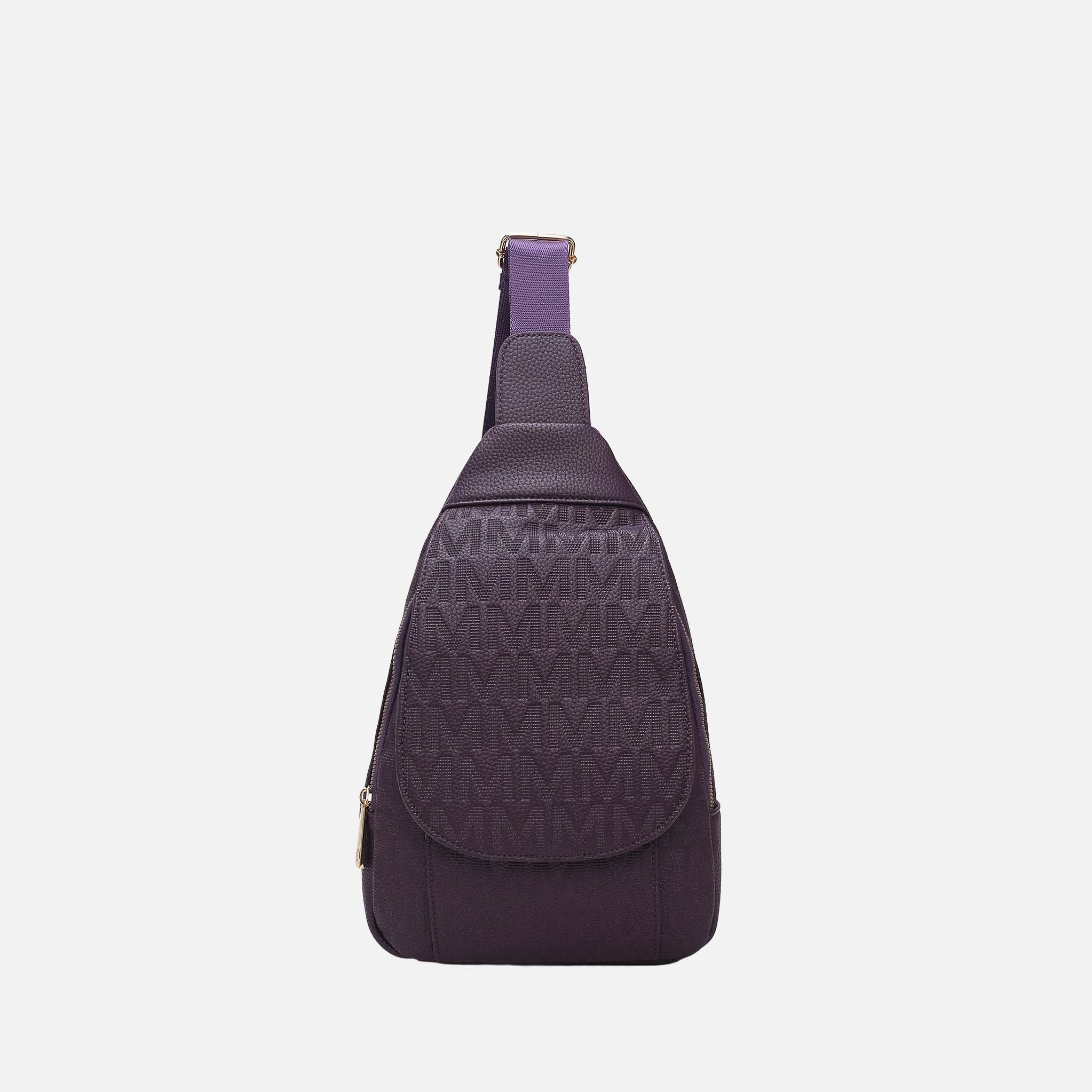 Cleisy Sling Bag