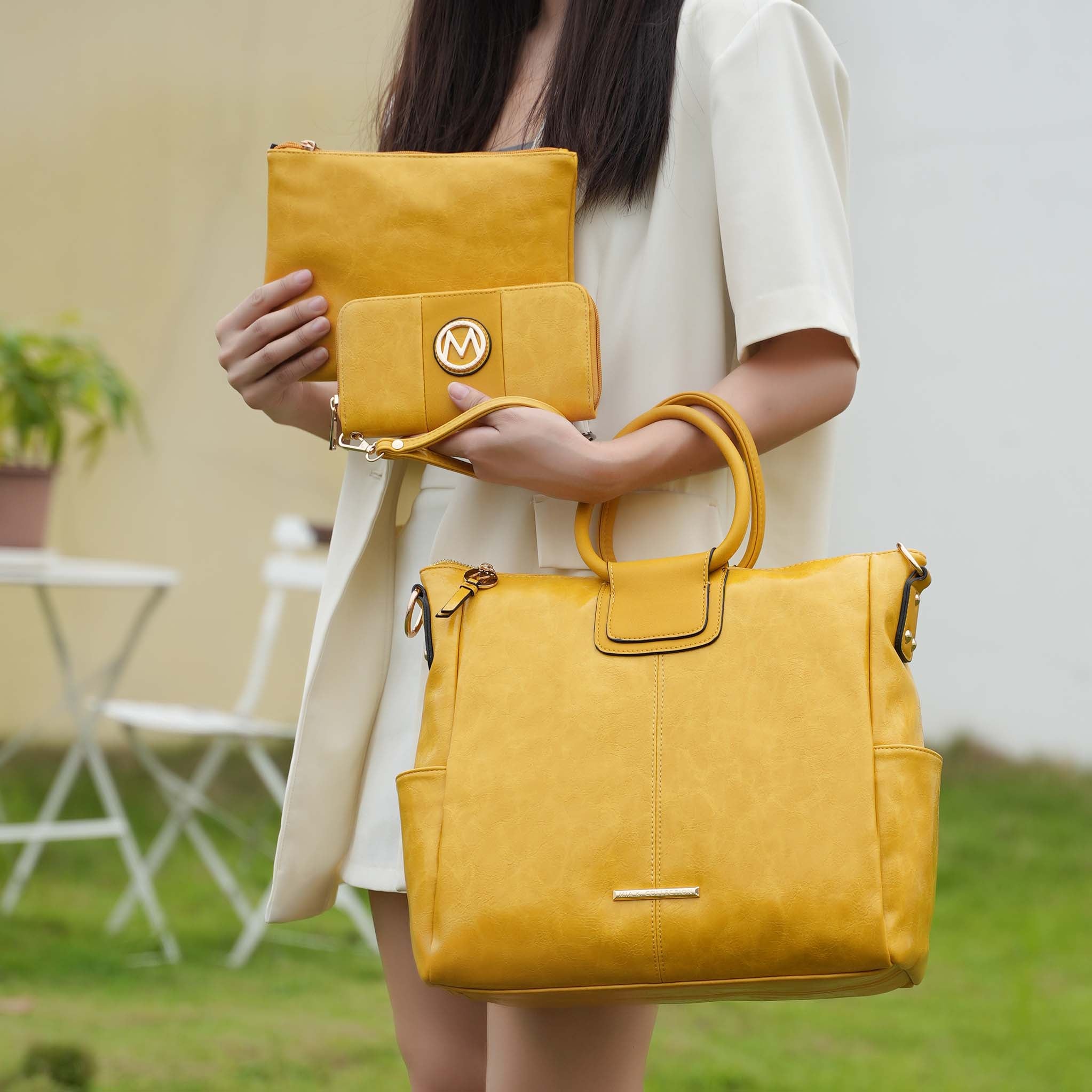 Zori Tote and Set