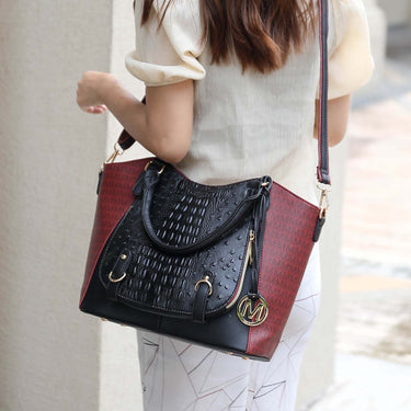 Jacqueline Signature Shoulder Bag
