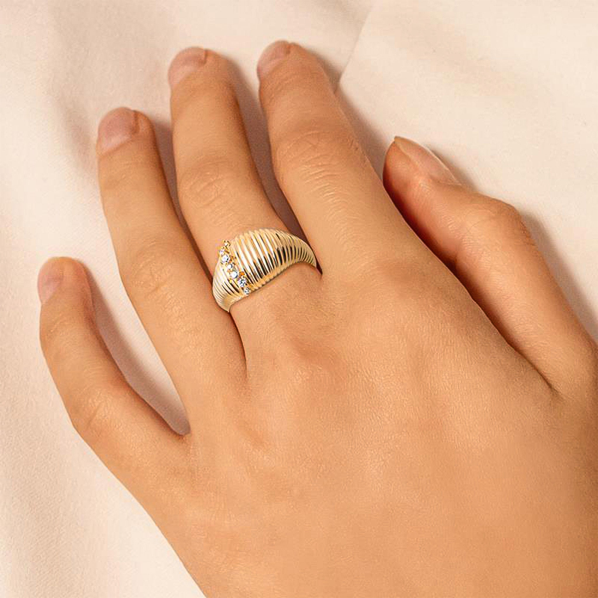 Orion Ribbed Ring