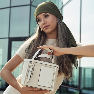 Wren Tote Bag