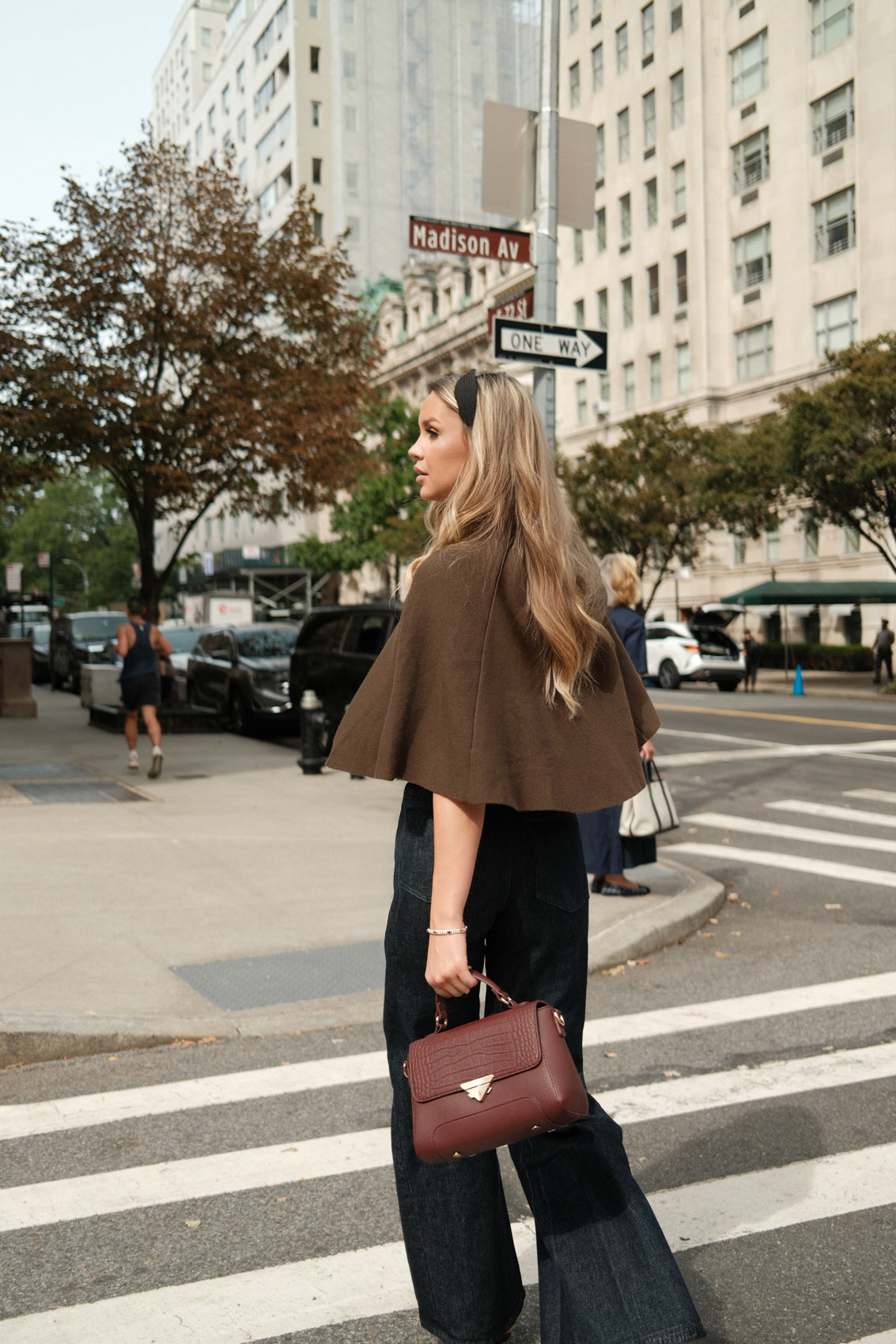 Saphira Shoulder Bag