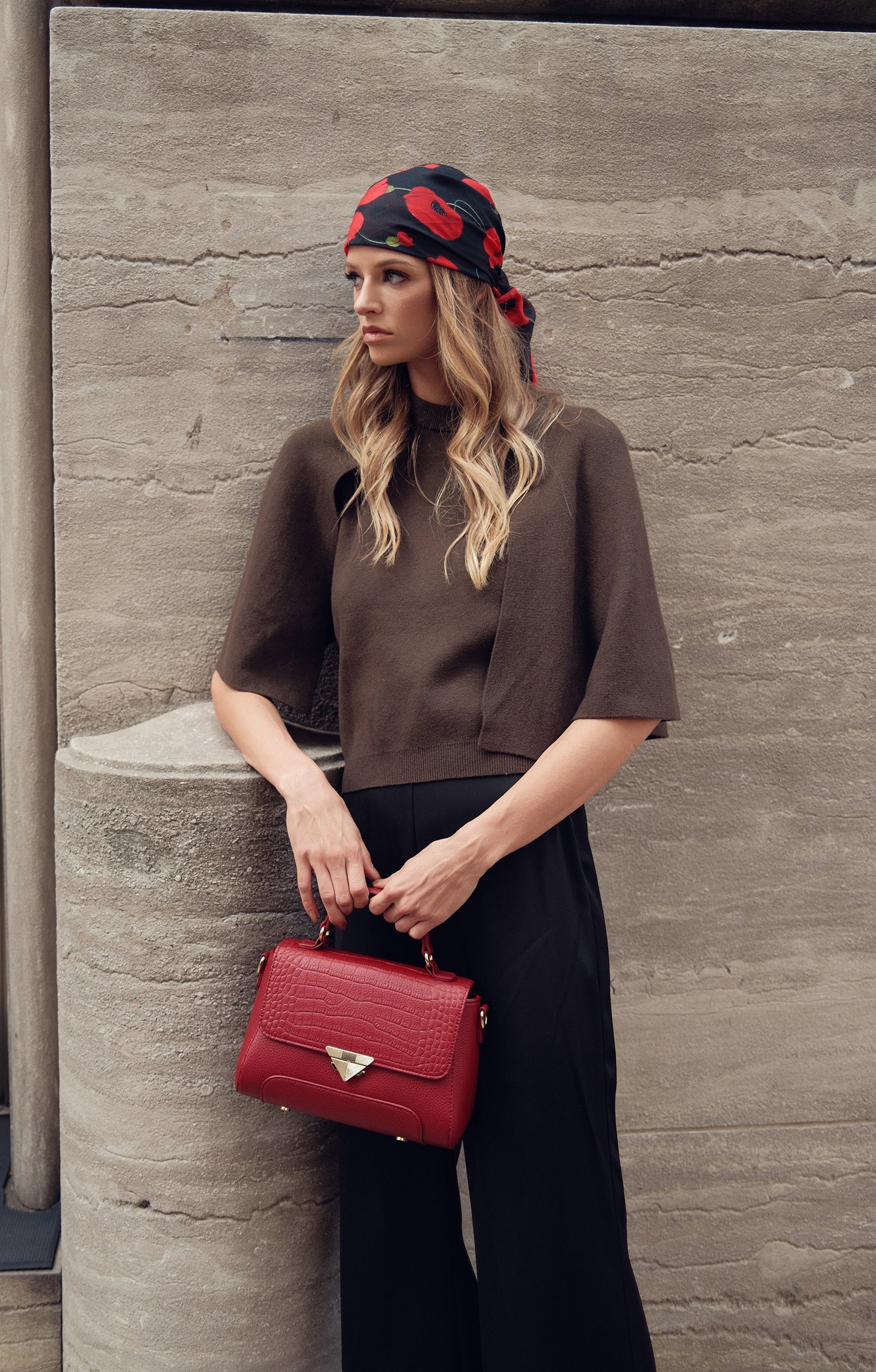 Saphira Shoulder Bag