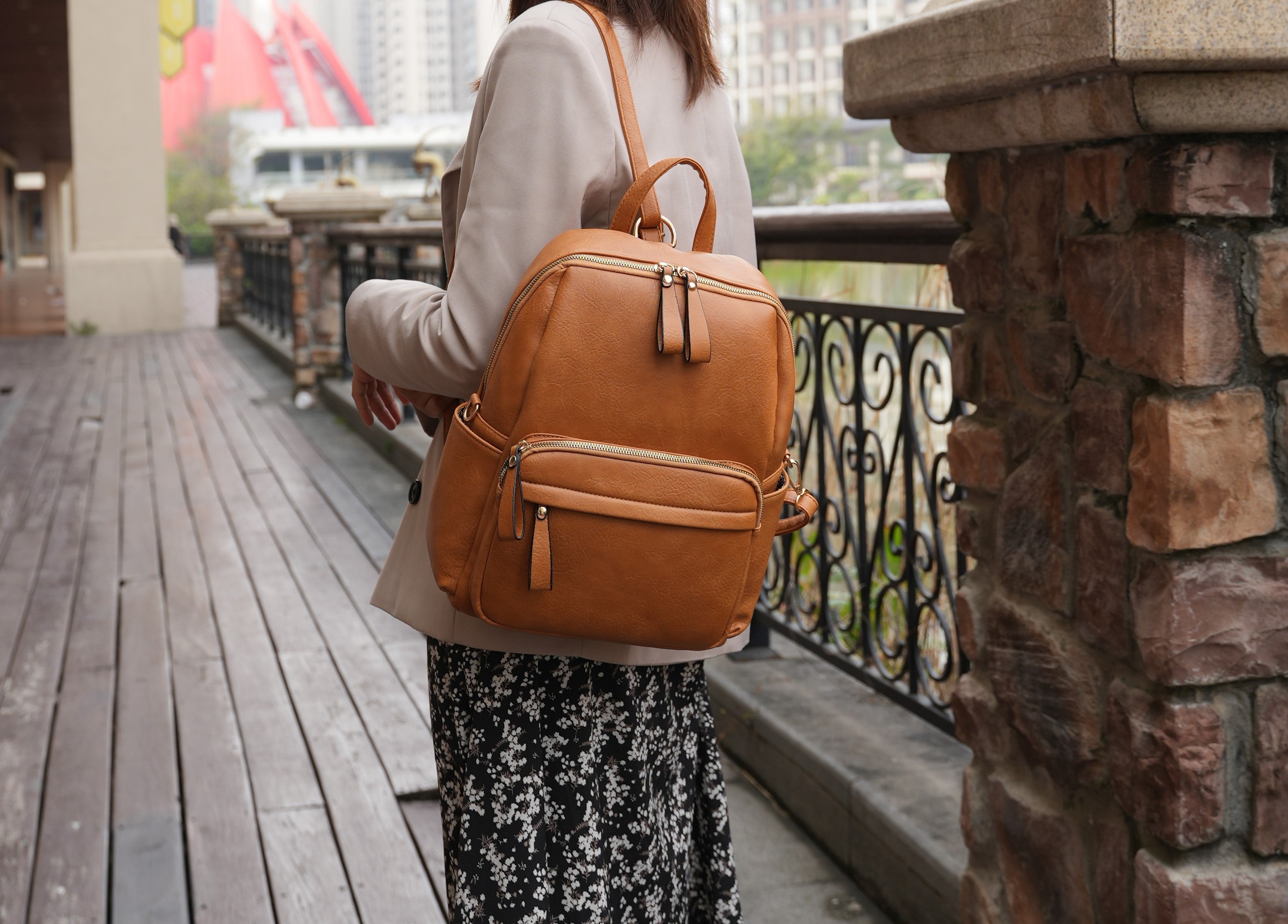Yolane Convertible Backpack