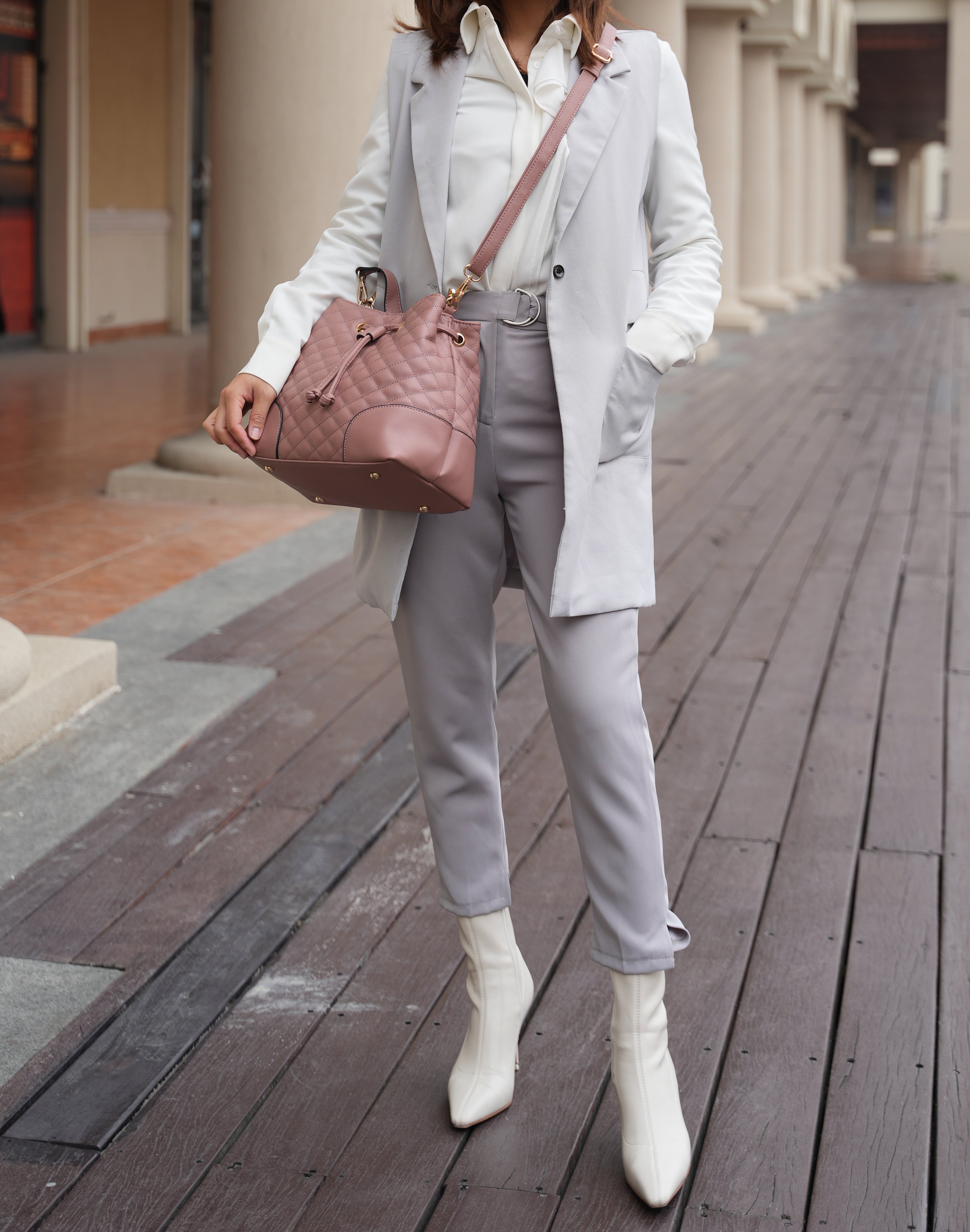Wendy 2 PCS Bucket Bag with Wristlet